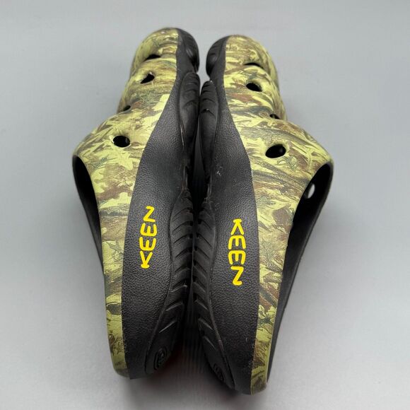 KEEN Yogui Arts Men's 9 Camo Green Rubber Classic Clogs Lightweight Slip On - Picture 8 of 11